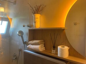 Economy-Doppel- oder -Zweibettzimmer | Badezimmer