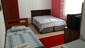 Vierbettzimmer | Zustellbetten, kostenloses WLAN