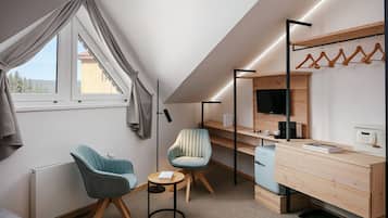 Habitación doble | Ropa de cama hipoalergénica, minibar, caja fuerte