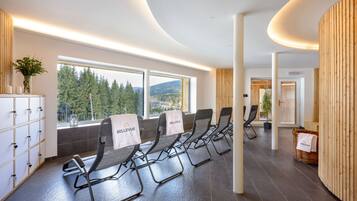 Hot stone massages, deep-tissue massages, Swedish massages