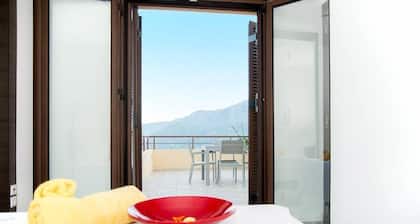 Plum Tree Studio - Morfi Village