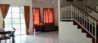 Nadrah Putrajaya Homestay