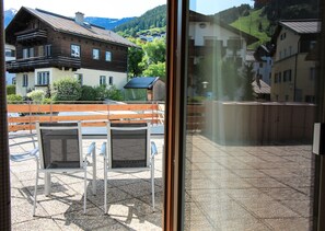 Terrace/patio - Apartmenthaus Seilergasse by we rent (Zell am See)