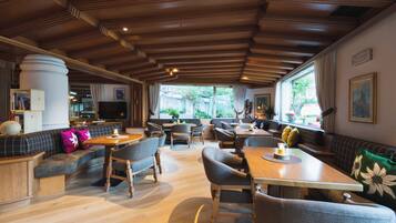 Sala de estar en el lobby