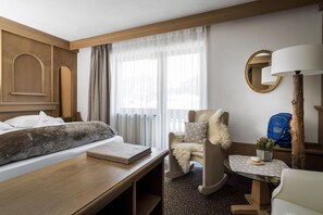 Zimmersafe, individuell dekoriert, individuell eingerichtet