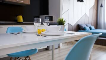 Appartement Signature | Restauration dans la chambre