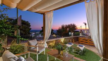 Maisonette, 2 Schlafzimmer, Meerblick | Terrasse/Patio