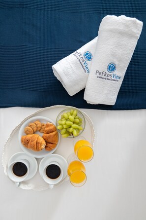 Petit déjeuner préparé à la commande compris tous les jours