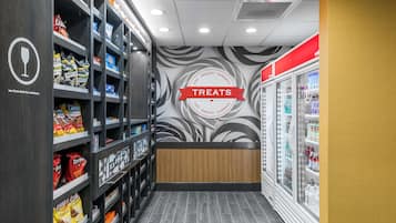 Snack bar