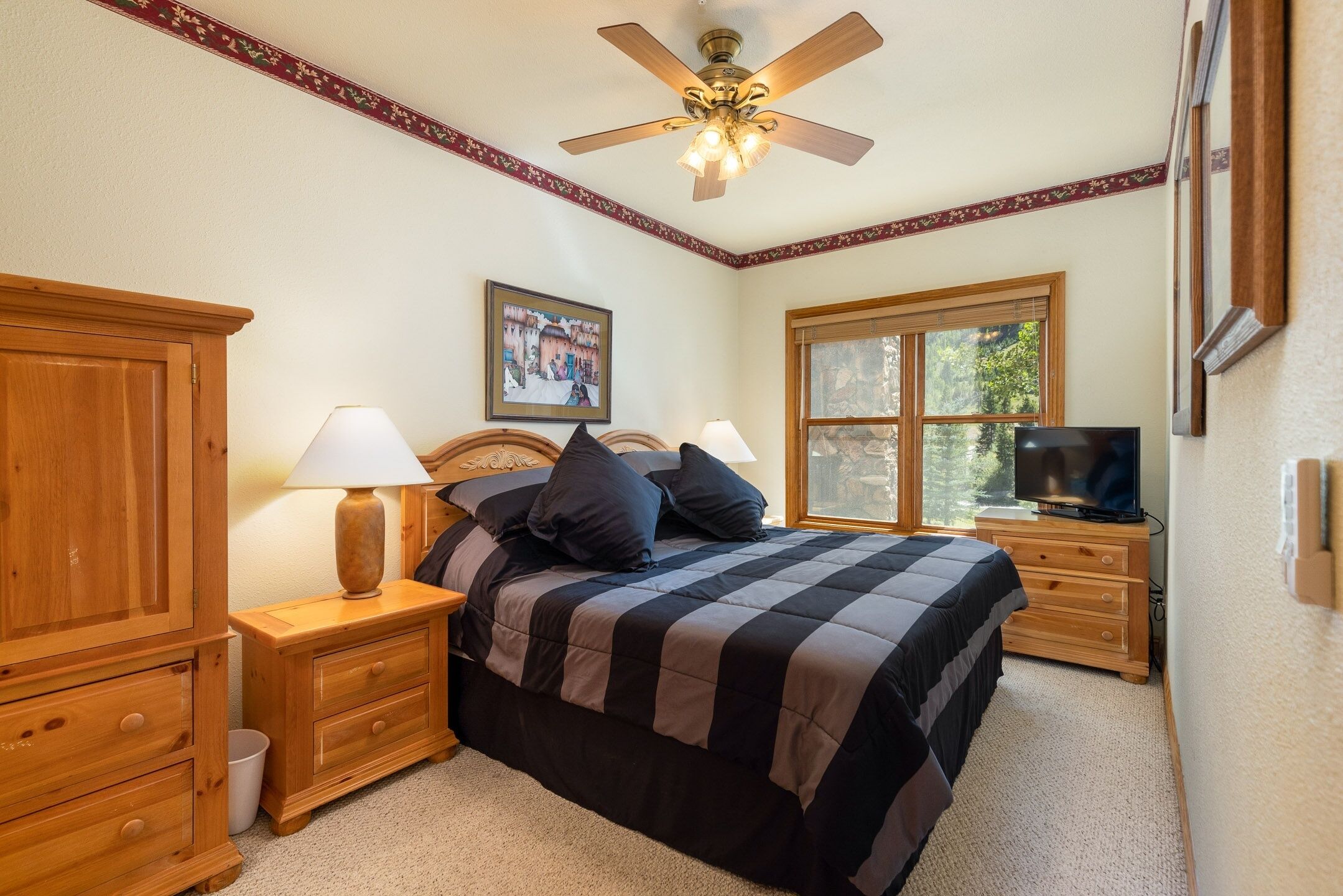 Condo, 3 Bedrooms | 3 bedrooms, desk, laptop workspace, free WiFi