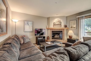 Condo, 2 Bedrooms | Living area | TV, DVD player