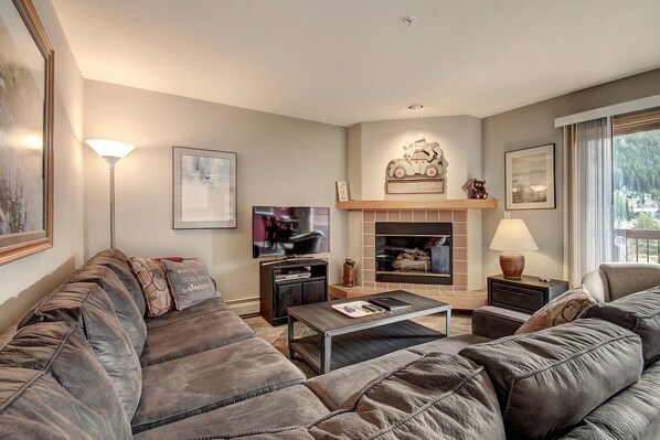 Condo, 2 Bedrooms | Living area - C213 Cinnamon Ridge 2 Bedroom Condo by RedAwning (Keystone)