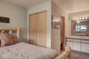 Condo, 2 Bedrooms - C213 Cinnamon Ridge 2 Bedroom Condo by RedAwning (Keystone)