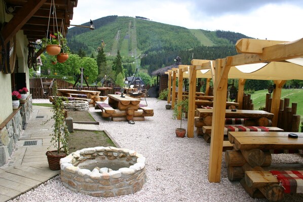 Terrace/patio - Pension Rotunda (Harrachov)