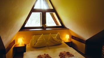 Habitación tradicional doble | Cunas (de pago), wifi gratis, ropa de cama