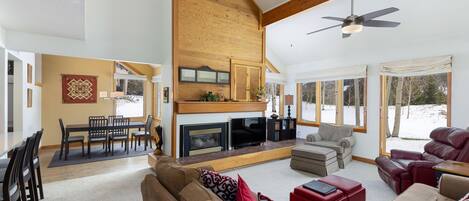 Condo, 2 Bedrooms | Living area | TV
