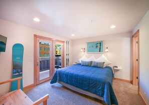 Huoneisto, 4 makuuhuonetta | 4 makuuhuonetta, työpöytä, kannettavalle tietokoneelle sopiva työtila