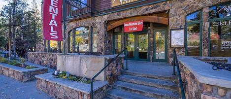 Condo, 4 Bedrooms | Exterior detail