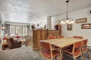Condo, 2 Bedrooms | In-room dining