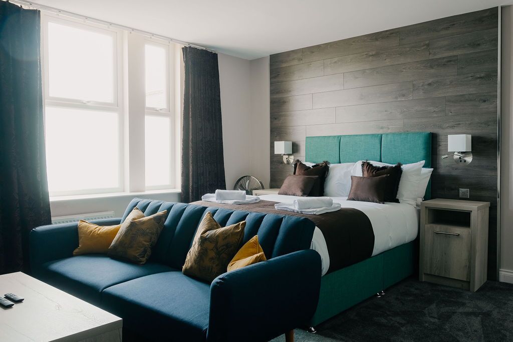 Superior Studio, 1 King Bed with Sofa bed | Desk, blackout curtains, iron/ironing board, free WiFi