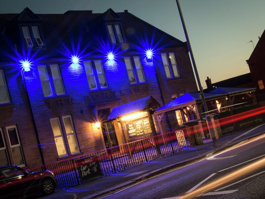 Overnatningsstedets indgangsparti