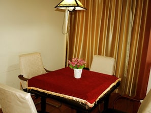 Room amenity