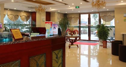 GreenTree Inn Taizhou Jichuan Road Wanda Plaza Business Hotel