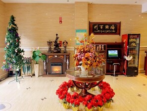 Lobby - GreenTree Inn Jiaxing Pinghu Zhapu Jiulong Mountain Express Hotel (Jiaxing)