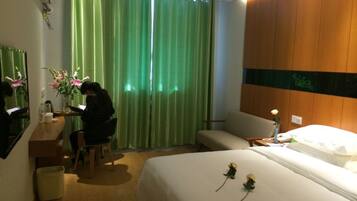 Blackout curtains, iron/ironing board, free WiFi