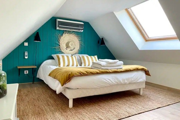 Casa de campo clásica, balcón, vistas a la piscina | Ropa de cama de alta calidad y colchones viscoelásticos