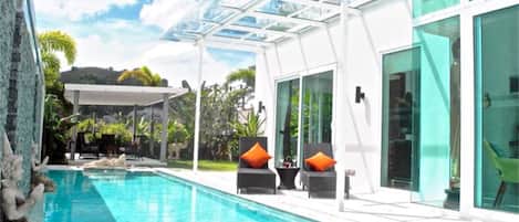 Alberca al aire libre