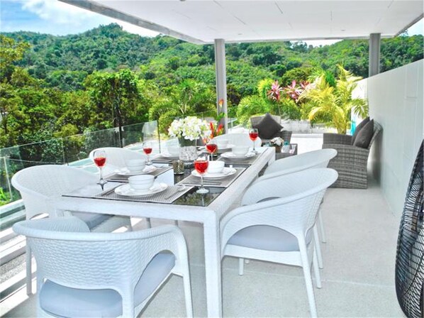 Outdoor dining - Skylight New 2 bedrooms Villa (Kamala)