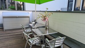Terrace/patio - Hotel Cristall (Frankfurt)