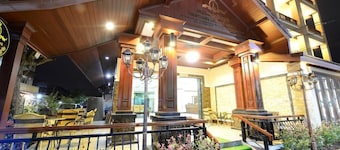 Vientiane Luxury Hotel