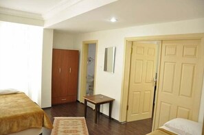 Family Room | Living area | LCD TV - Abana Berrunil Otel (Bozkurt)
