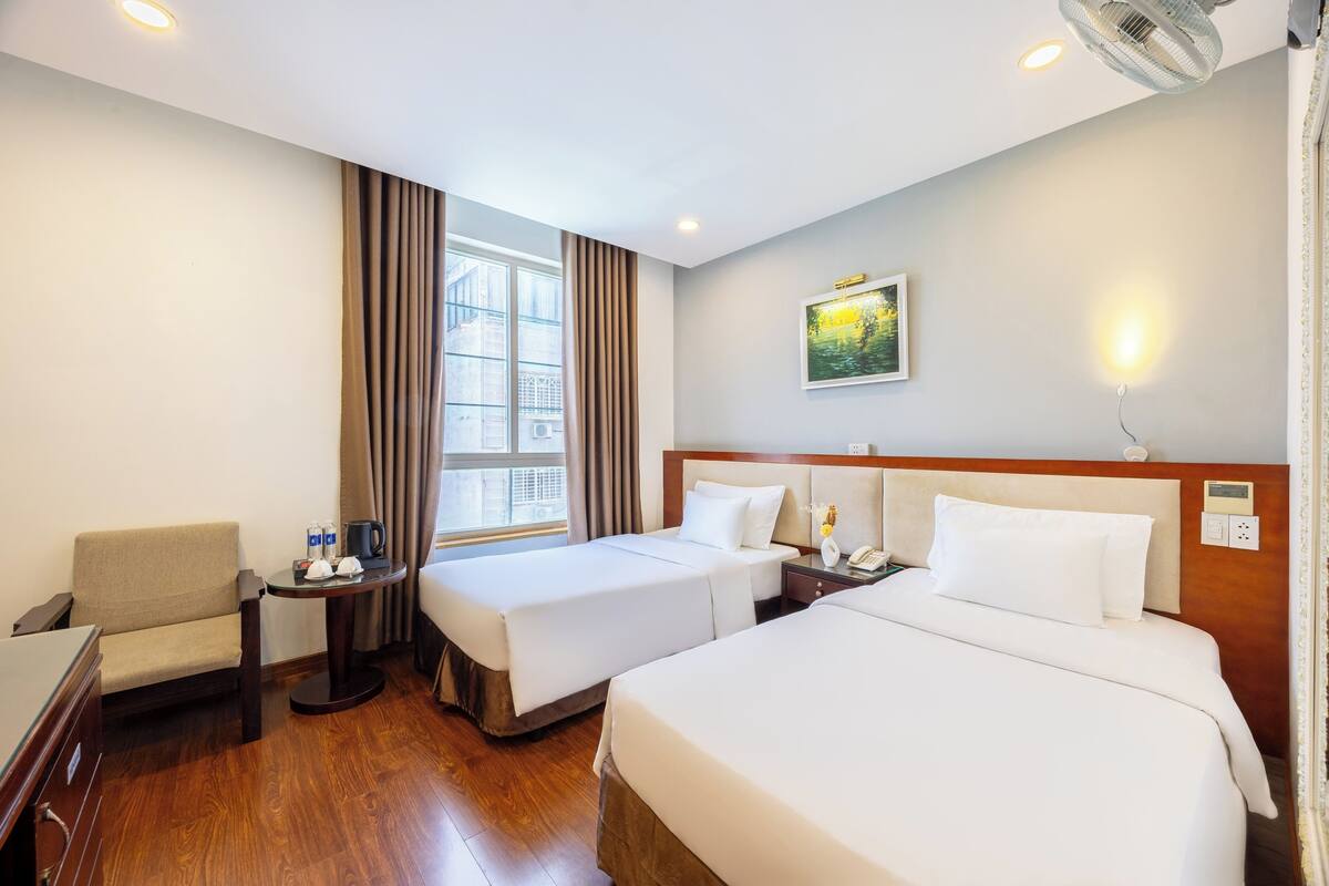 Luxury Room | Minibar, in-room safe, iron/ironing board, free WiFi