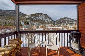 Appartement, 2 slaapkamers | Buiten dineren