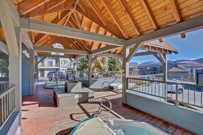 Condo, 2 Bedrooms | Balcony