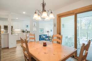 Apartment, 2 Schlafzimmer | Speisen