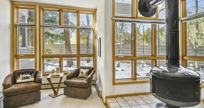 River Glen 106c 2 Bedroom Condo by RedAwning