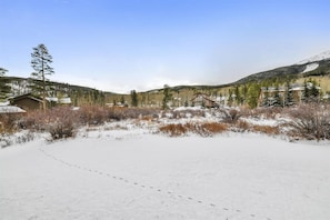 Condo, 2 Bedrooms | Exterior