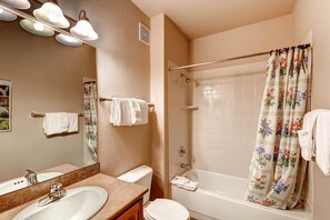 Apartamento, 1 habitación | Baño