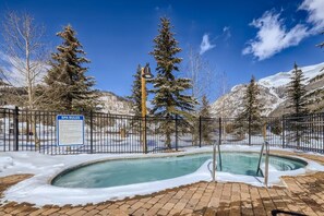 Appartement, 2 slaapkamers | Zwembad