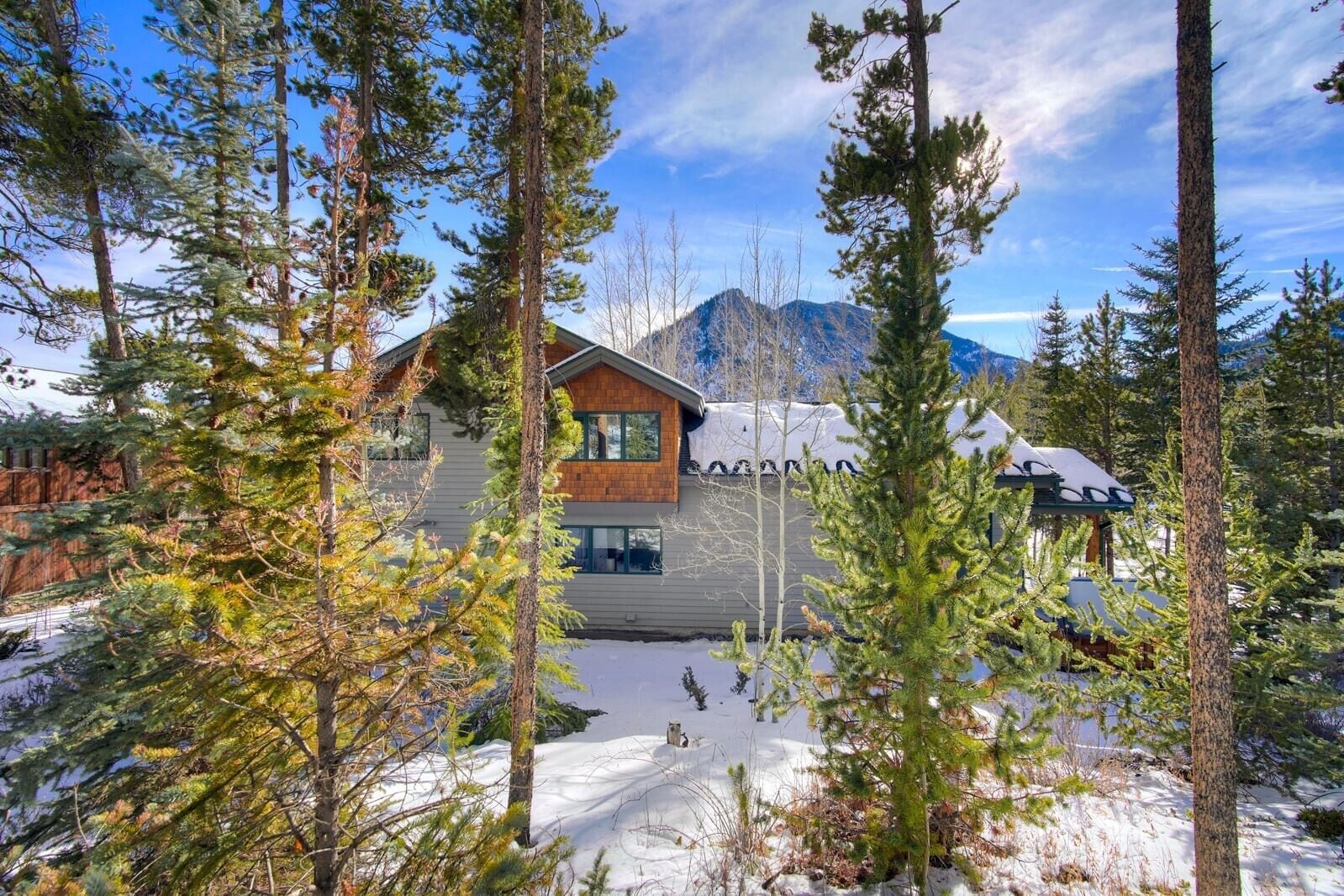 House, 4 Bedrooms | Exterior