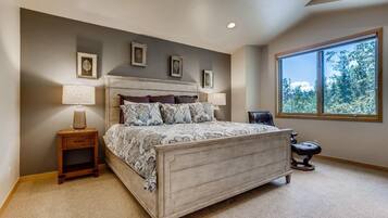 4 bedrooms, free WiFi