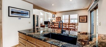 Mountainside House 673 4 Bedroom Home by RedAwning