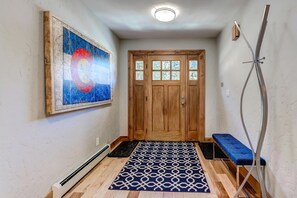 House, 4 Bedrooms | Interior