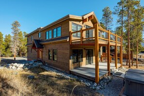 House, 4 Bedrooms | Exterior - Frisco Street House 100 4 Bedroom Home by RedAwning (Frisco)