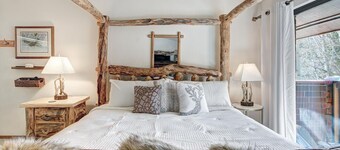 Lagoon 762b 3 Bedroom Townhouse by RedAwning