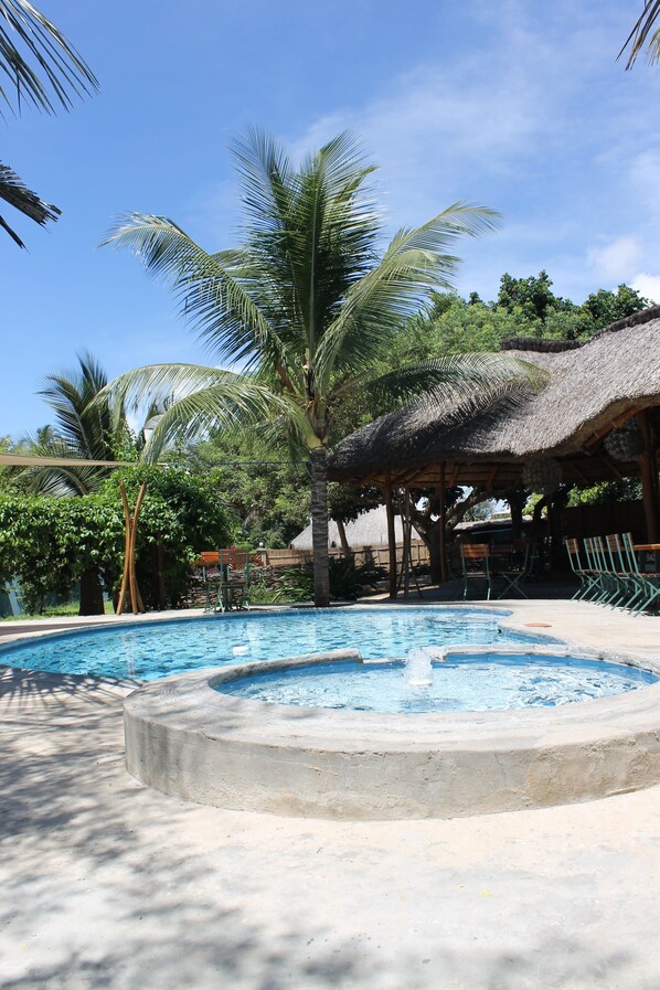 Comfort Double or Twin Room, Garden View | In-room safe, laptop workspace, blackout drapes, free WiFi